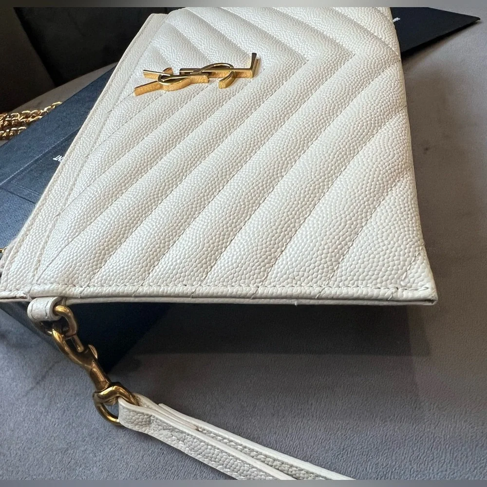 Crema YSL wristlet crossbody - Picture 5 of 17